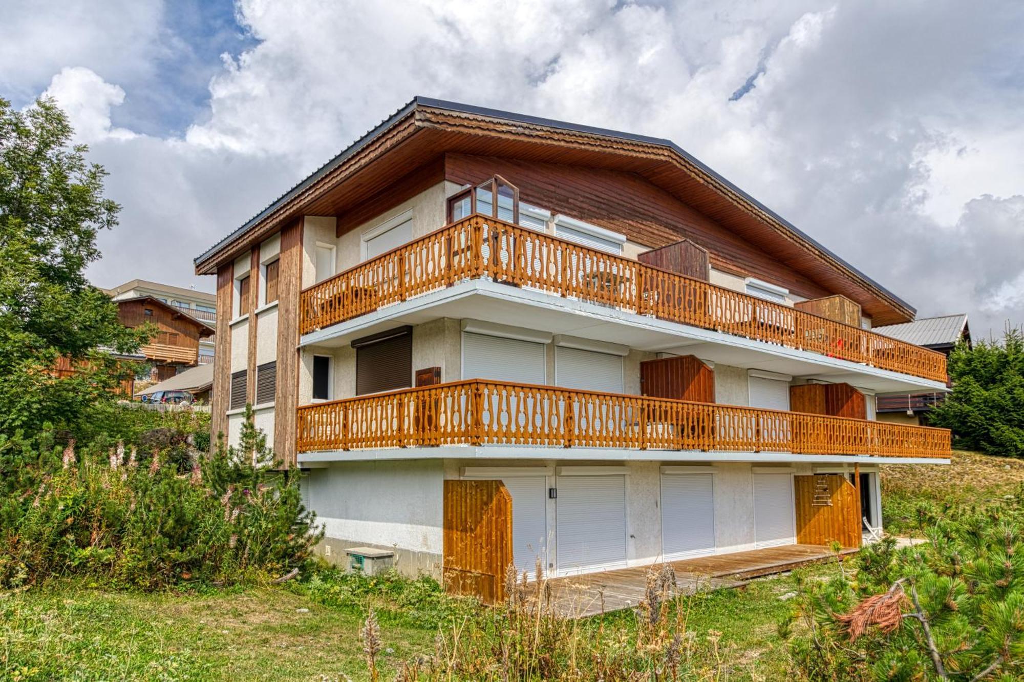 Homency - Residence Les Chevreuils Альп-д'Юэз Экстерьер фото